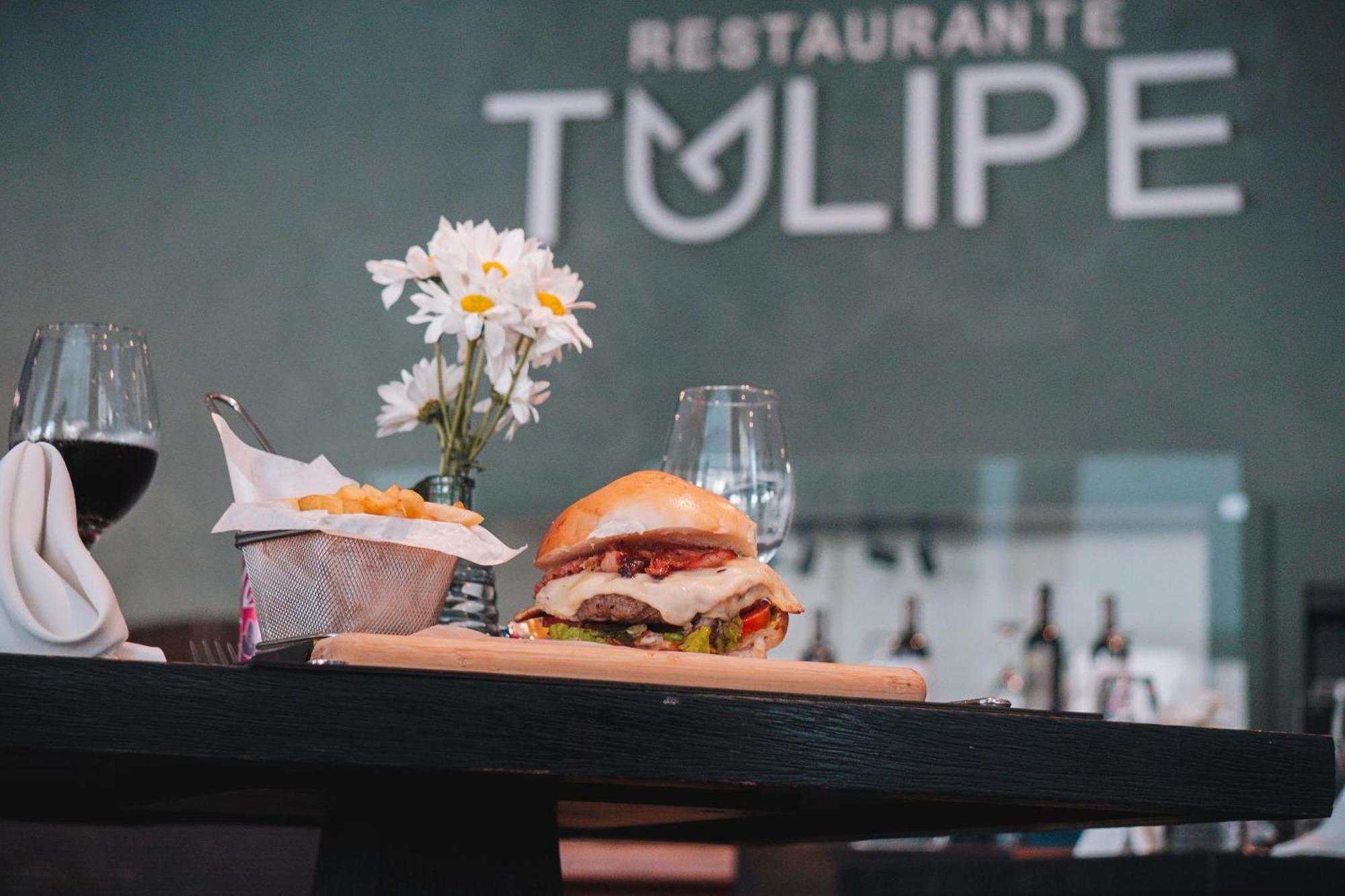 Golden Tulip Porto Vitoria Hotel ภายนอก รูปภาพ
